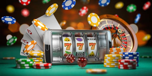 Free spin bonus round with scatter symbols highlighted